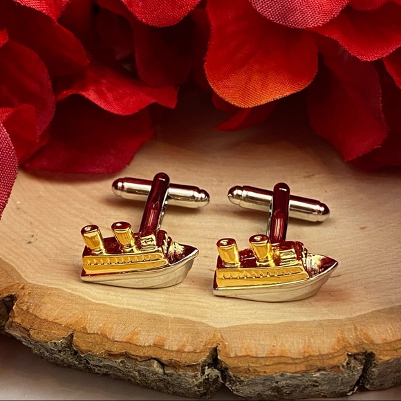 Silver and Gold Cruise Ship Titanic Cufflinks - Picture 6 of 16